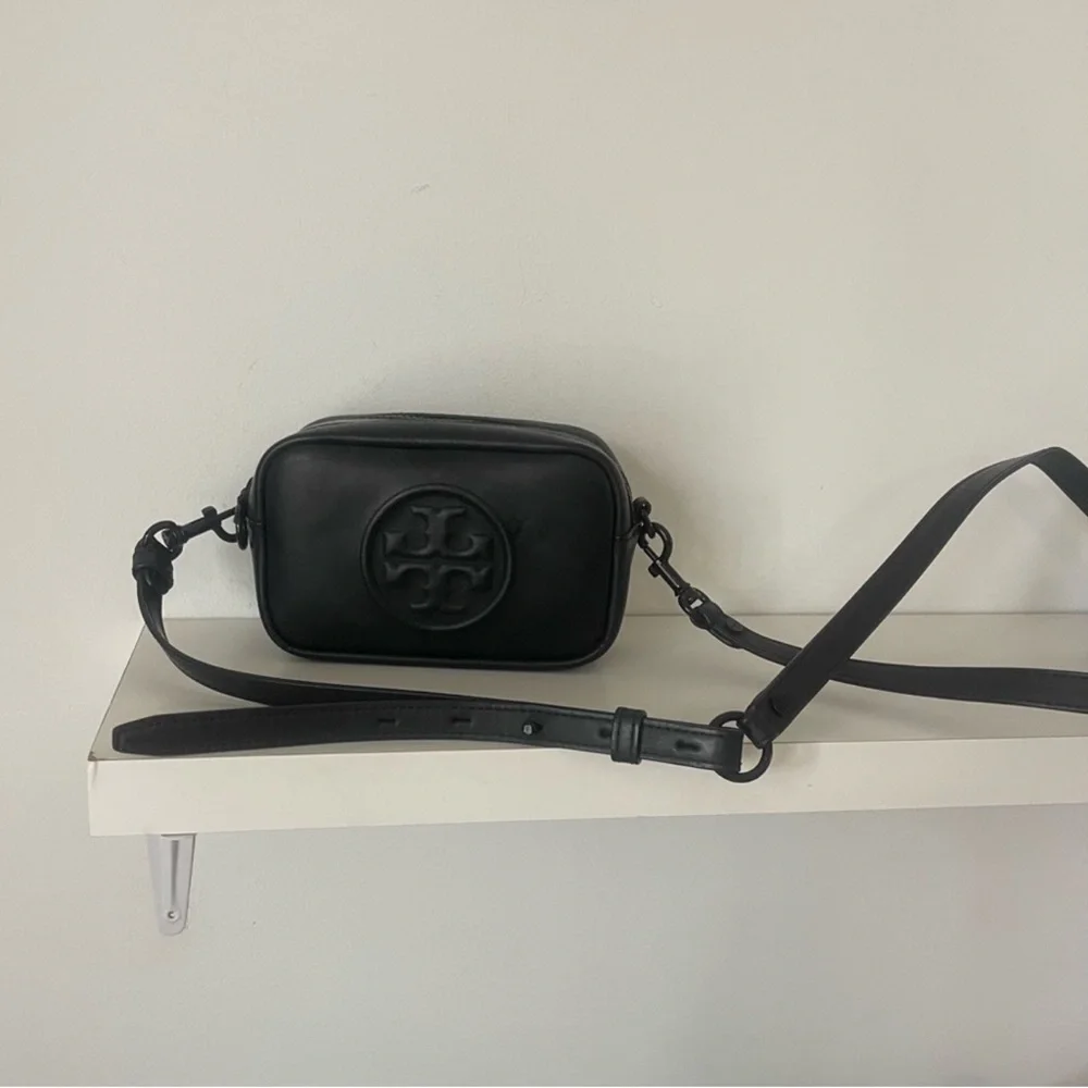 TORY BURCH PERRY BOMBE MATTE BLACK Crossbody Bag